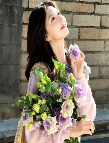 《我的系统女友超会演》美学价值分析：艺术美感与审美特征探讨